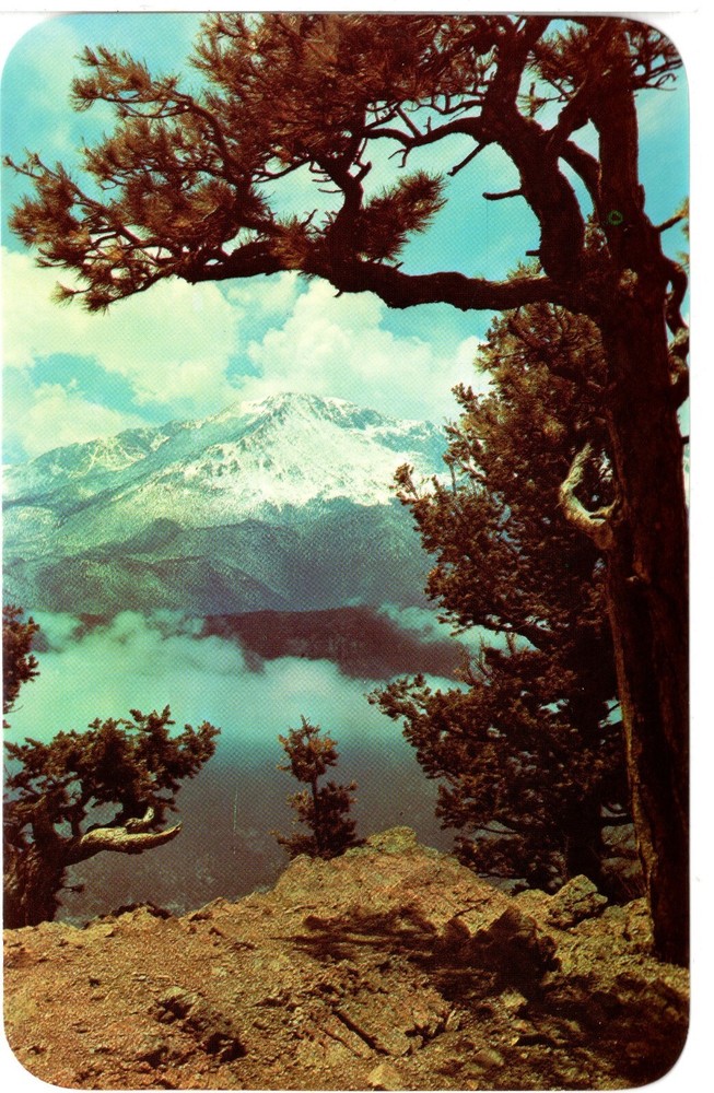 CLOUDS AROUND PIKES PEAK, CO - PC3044