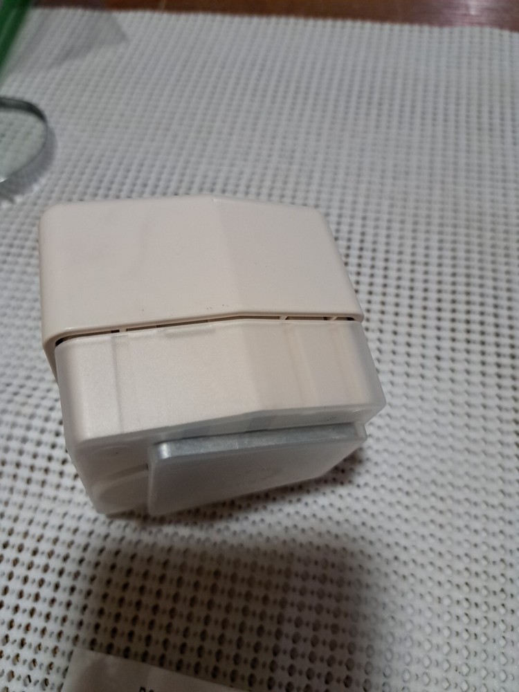 Martha Stewart Rounded Leaf Circle Edge Punch Scrapbooking Crafts