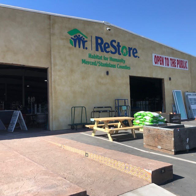 KOHLER Verdera 15 x30 Surface/Recessed Aluminum Medicine Cab Model #99001-NA