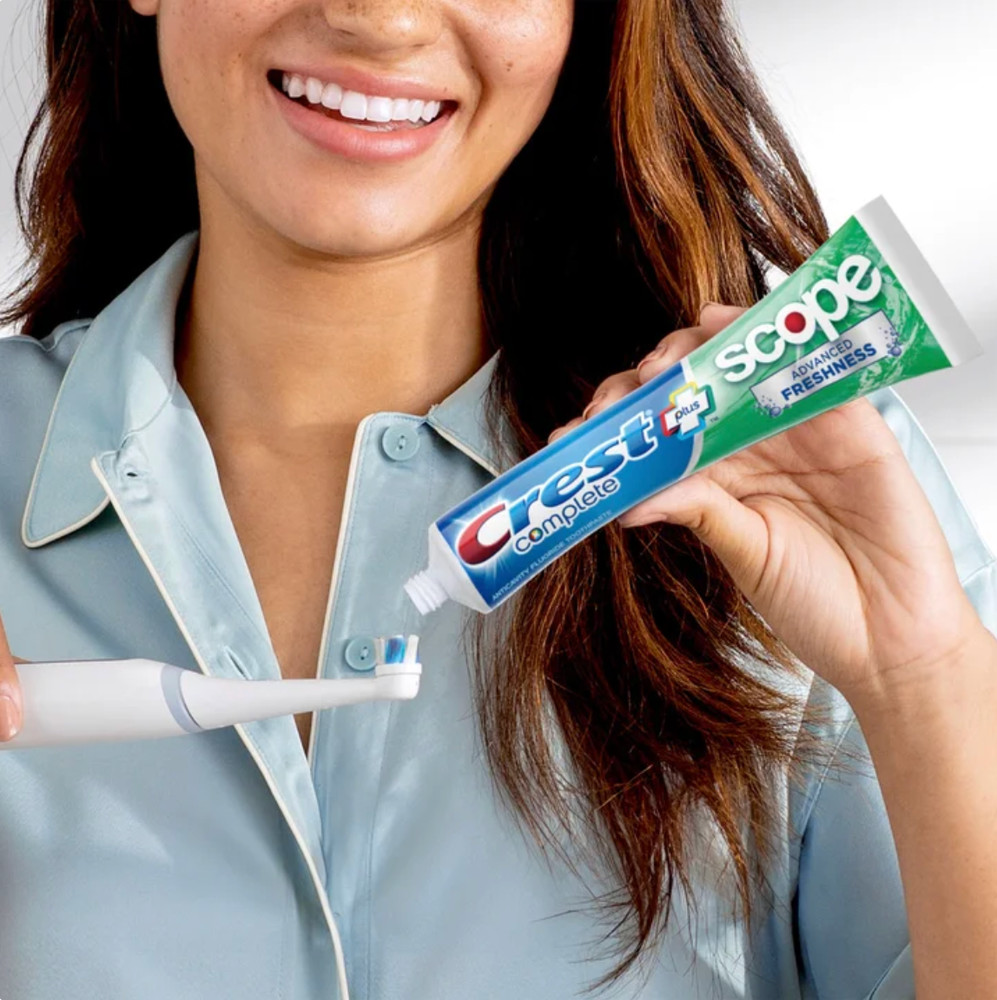 Crest Complete Scope Toothpaste Advanced Active Foam 8.2 oz 5 Pack