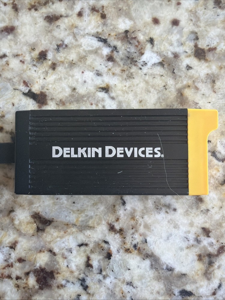Delkin Devices Compact Flash Type A Card Reader