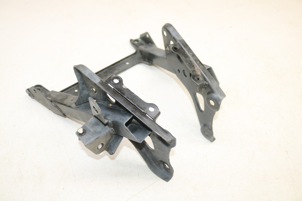2012 Can-am Outlander 800r Xt Efi 4x4 Rear Subframe Back Sub Frame Support