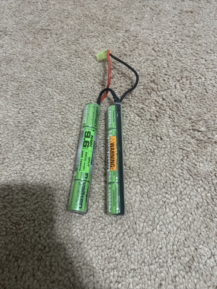 airsoft gun
