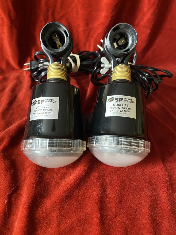 2- Rokunar SP Studio Systems Flash Unit Model 72 + 2 AC Sockets , Clamps