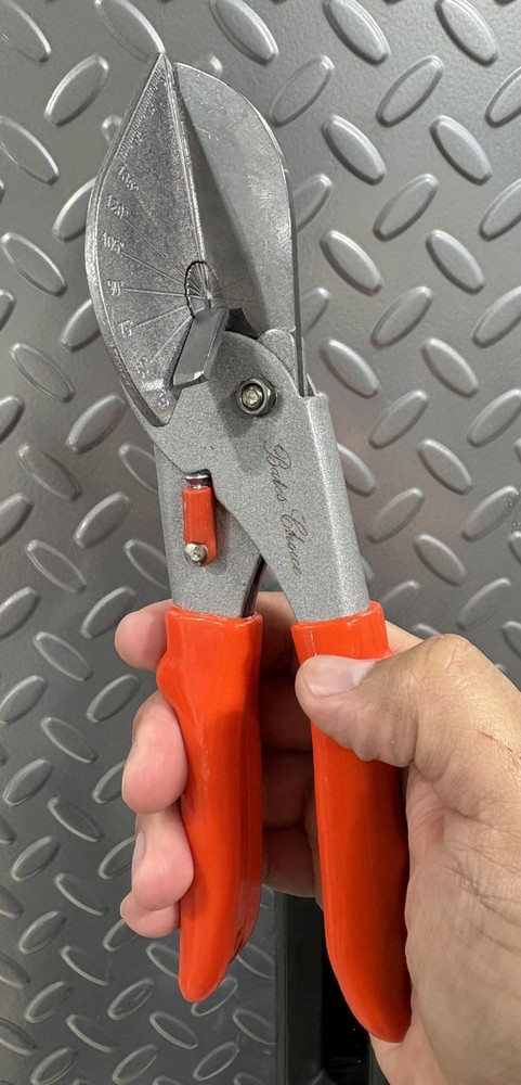 Multi Angle Miter Shears, Adjustable at 45 To 135° Safety Lock Cutting Tool