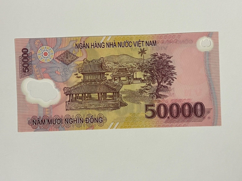 2003 Vietnam 50,000 Dong Banknote, Uncirculated Polymer Note