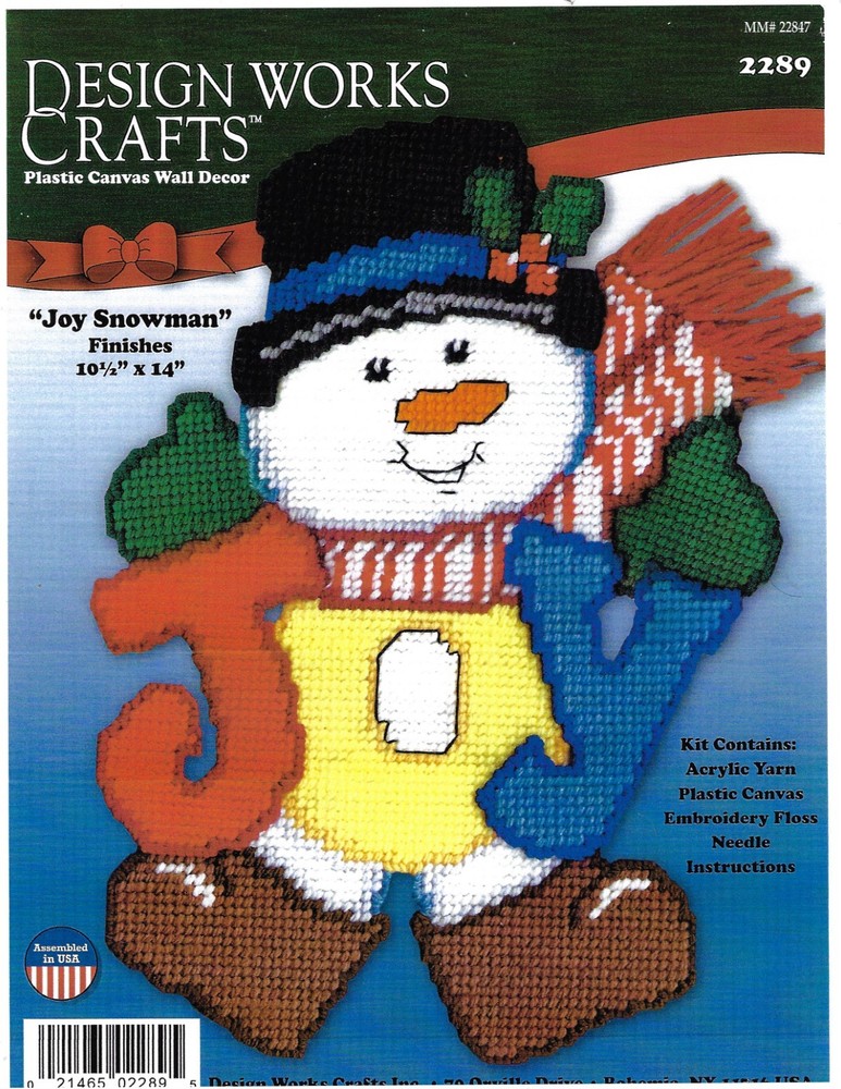 JOY SNOWMAN WALL HANGING  7ct plastic canvas PATTERN (#TF0351)