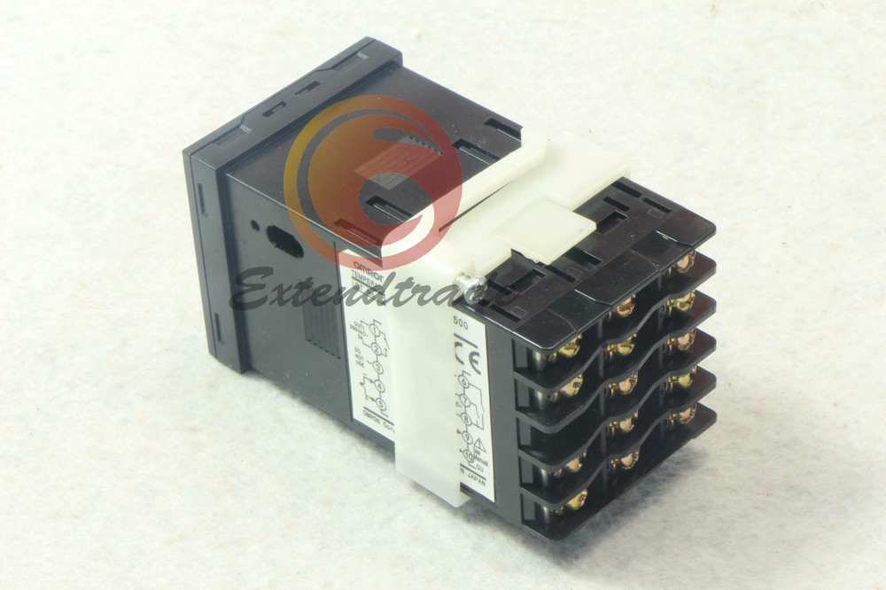 Omron E5CN-R2MTC-500 100-240VAC Temperature Controller Brand New