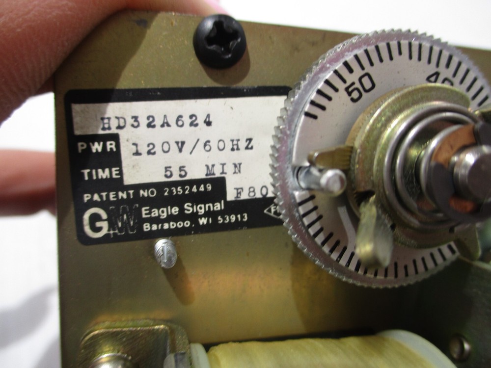 NEW EAGLE SIGNAL HD32A624 RESET TIMER 0-55 MIN