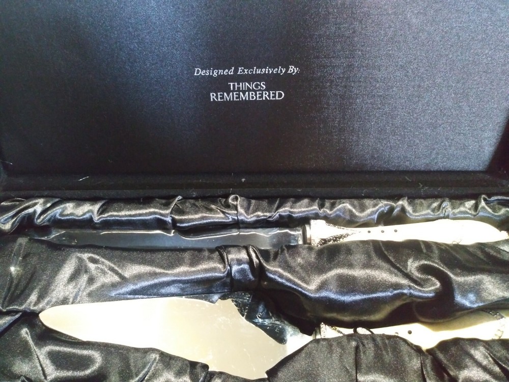 Things Remembered Wedding Cake Serving Set