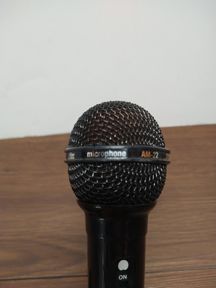 Microphone Labtec AM-22 Plastic Microphone Classic with Cable Untested