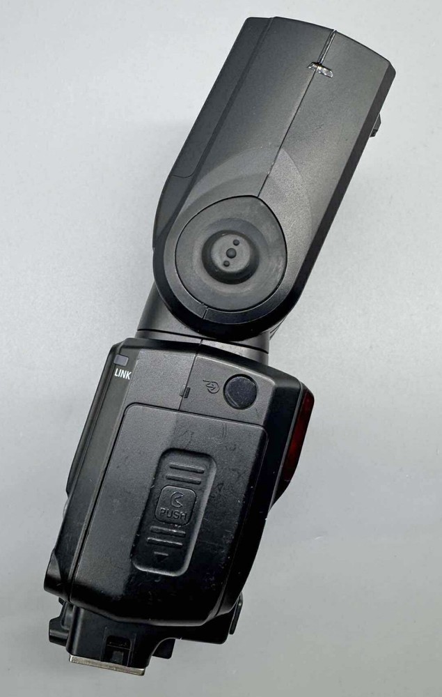 Nikon SB-5000 Flash Speedlite - Mint