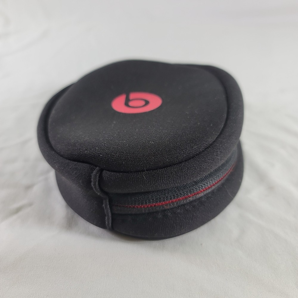Beats By Dre Black Red Logo Soft Shell Padded Headphone Case CASE ONLY