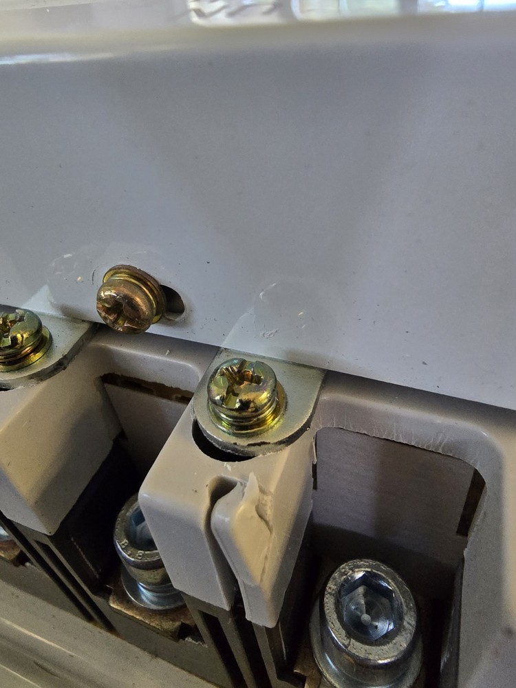 Automatic Transfer Switch, 400V 125A Capacity