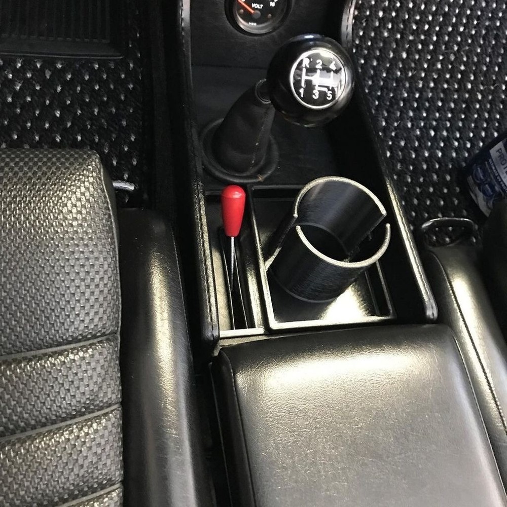 Cupholder for Porsche 914 console