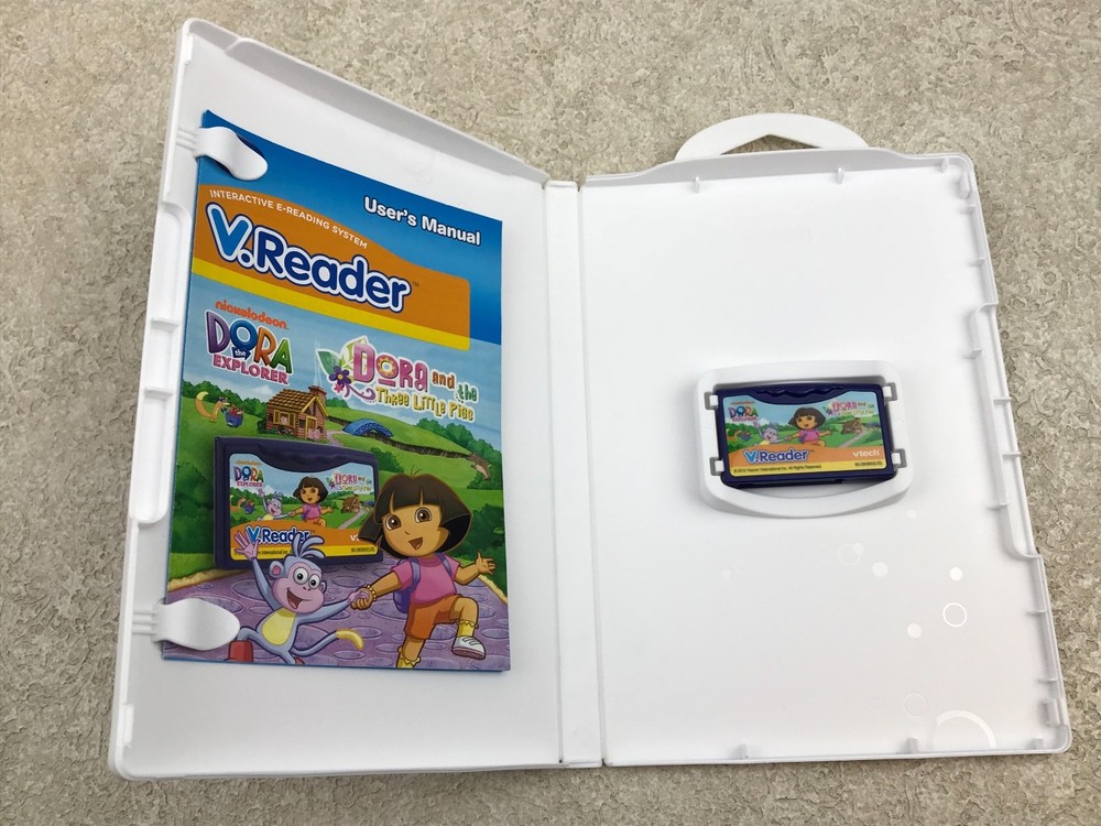 Vtech VReader Dora the Explorer & the 3 Little Pigs 2010 Tested Complete