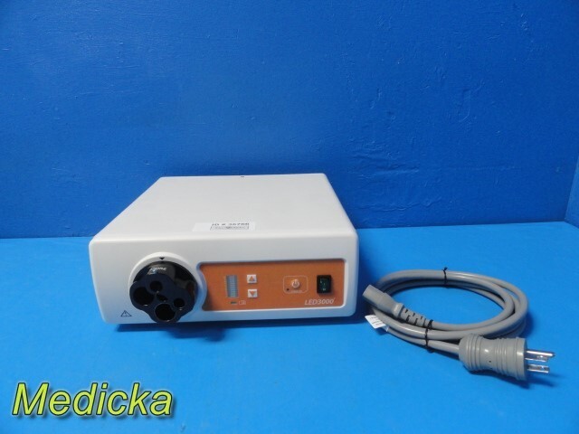 2015 Smith & Nephew Ref 72204011 Model LED-3000 (Day Color) Light Source ~ 36766