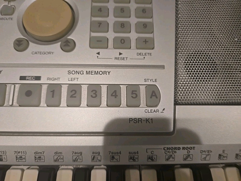 YAMAHA PSR-K1 Keyboard Tested