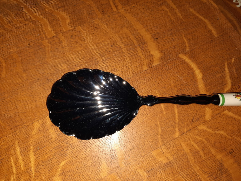 Spode Christmas Tree 11" Shell Shaped Serving Spoon