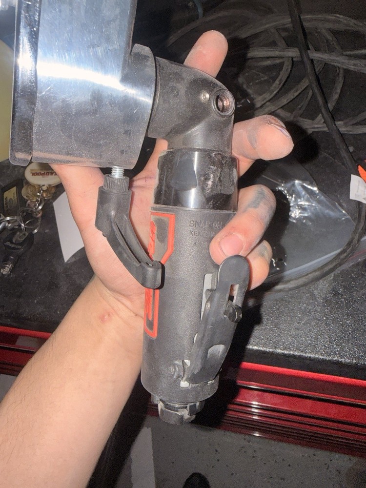 Snap on Pneumatic Belt Sander (Red) PTBF210
