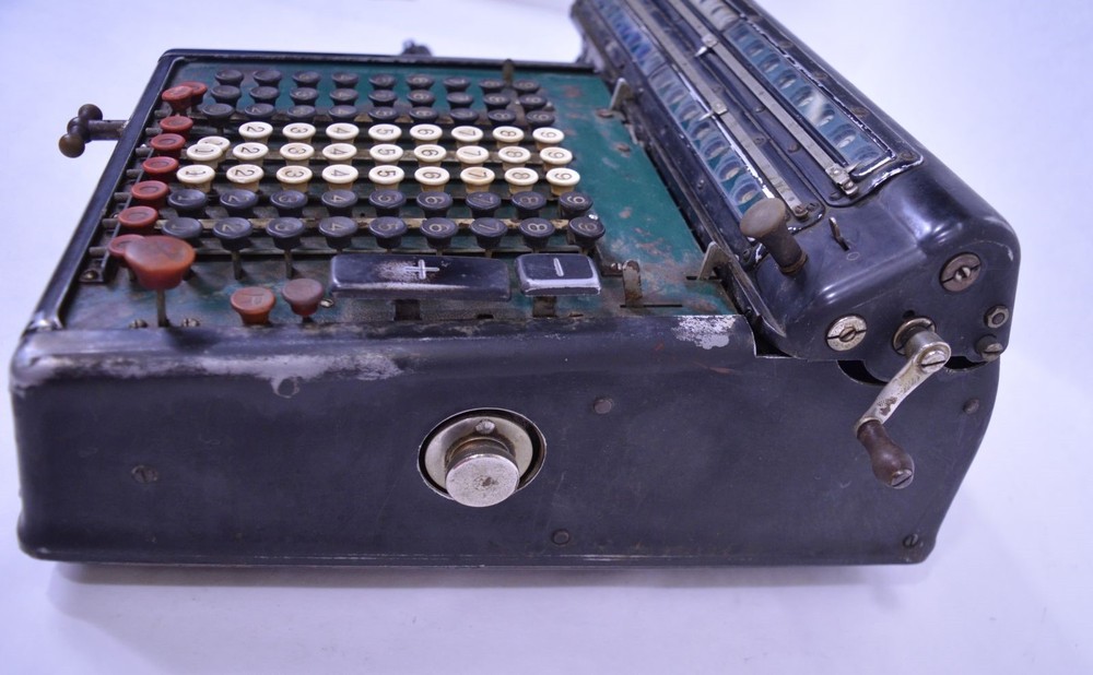 Antique Monroe Manual Step Drum High-Speed Calculating Machine