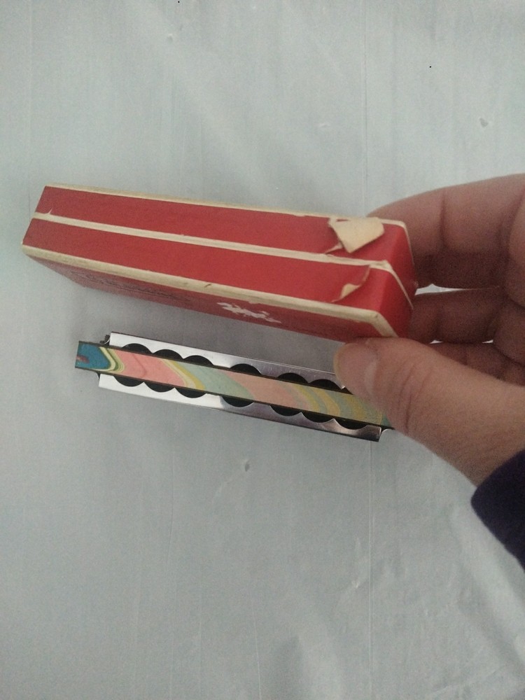 Blessings Harmonica Vintage Red Case