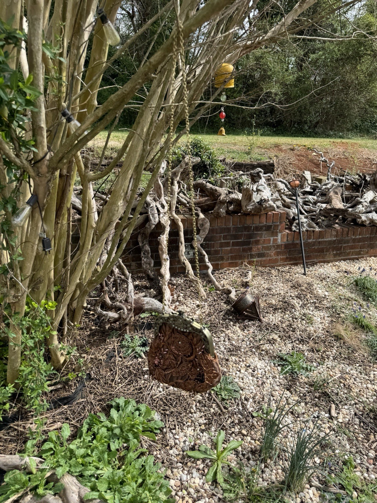 Vintage Beaded Evening Bag Brown Kiss Lock Closure Bronze Metal