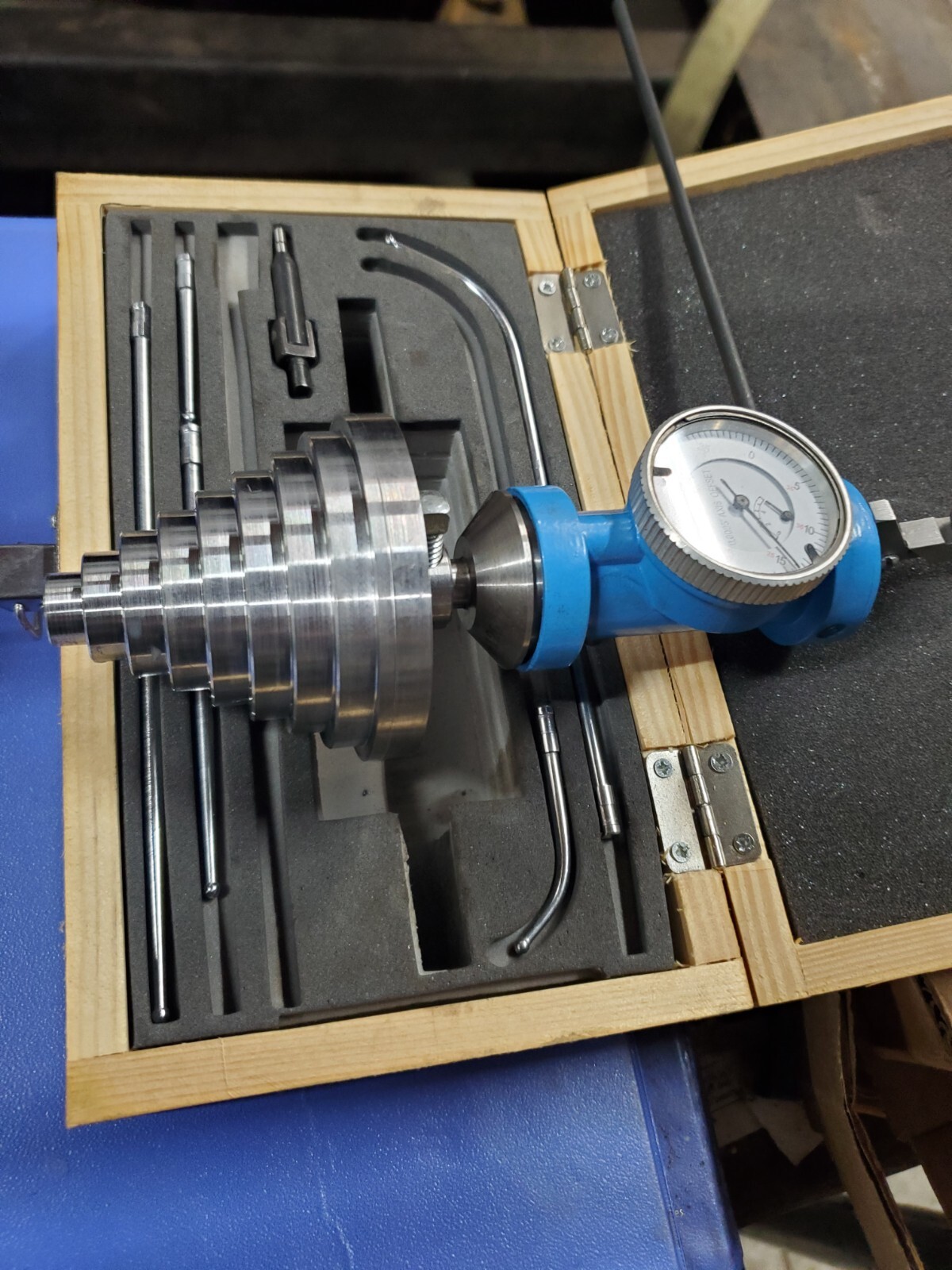 Coaxial Indicator Holder