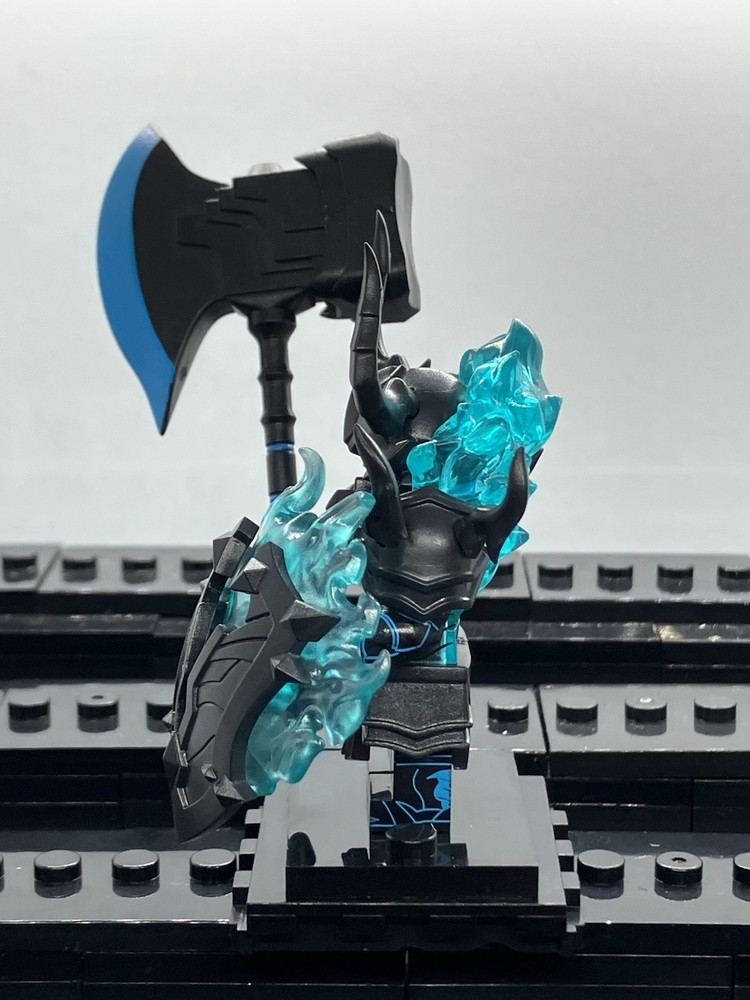 Iron Solo Leveling Custom Mini Figure