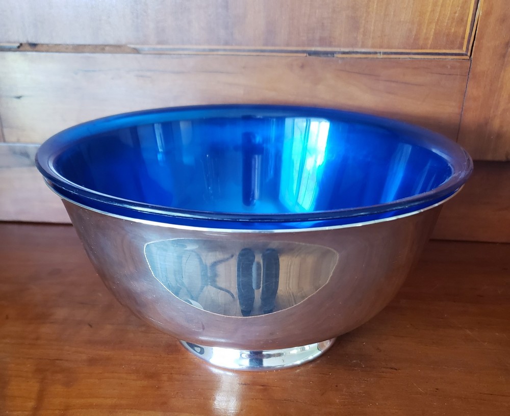 Reed & Barton Silver Plated Bowl 104 & Blue Plastic Liner, Mid Century, 8" Wide