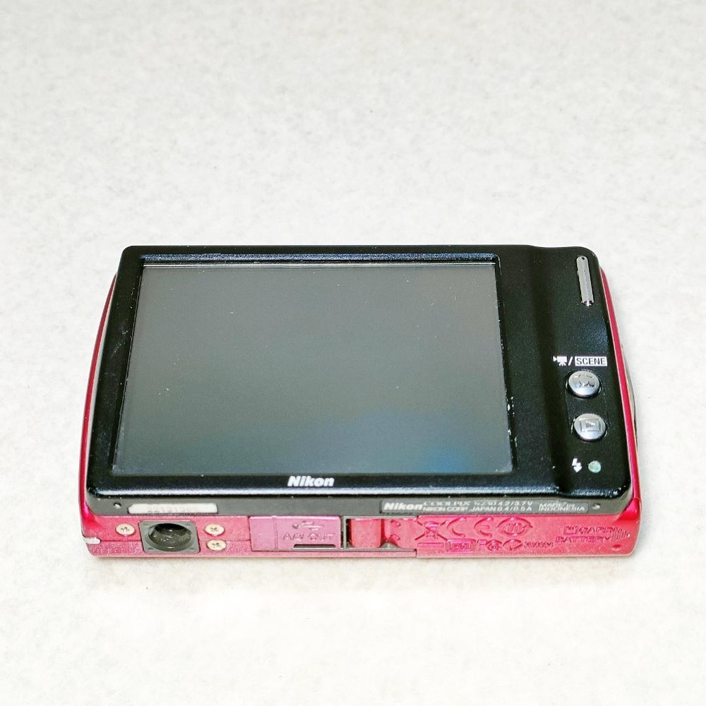 Nikon COOLPIX S230 Compact Digital Camera Red Tested with Accessories