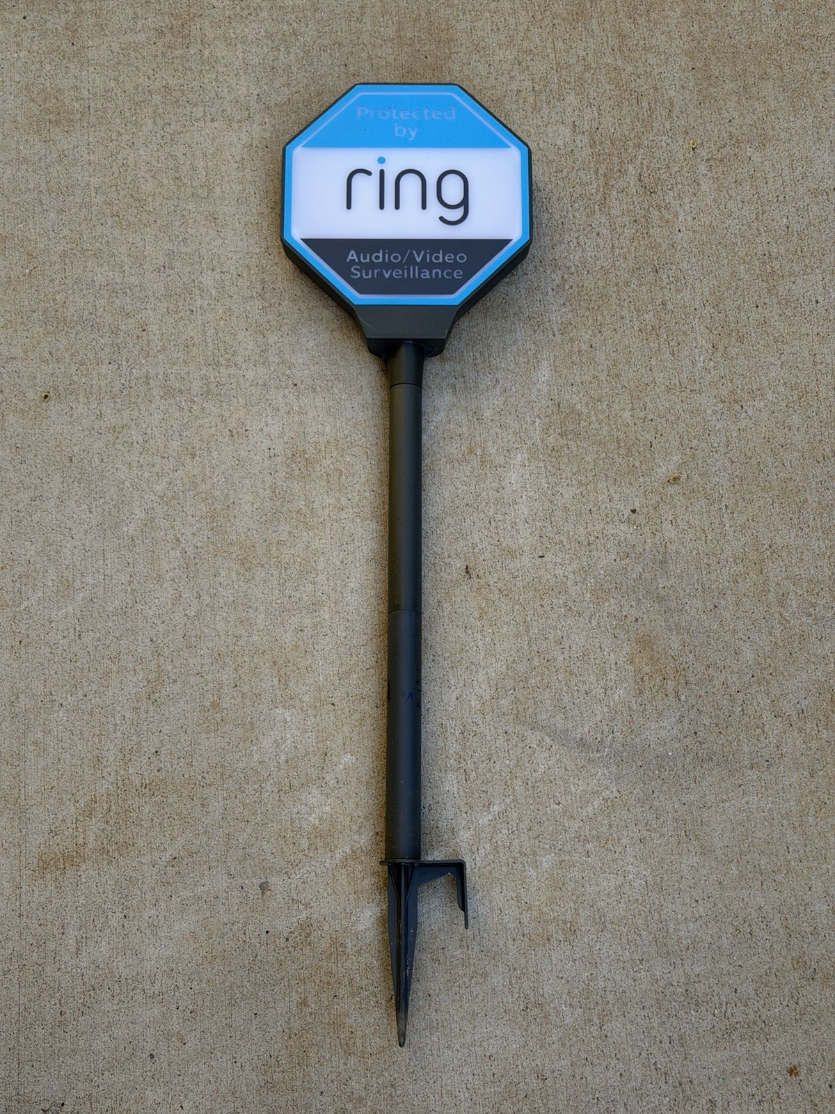 RING 8ASYS60EN0 Solar Yard Sign Lights Up Authentic Security Surveillance