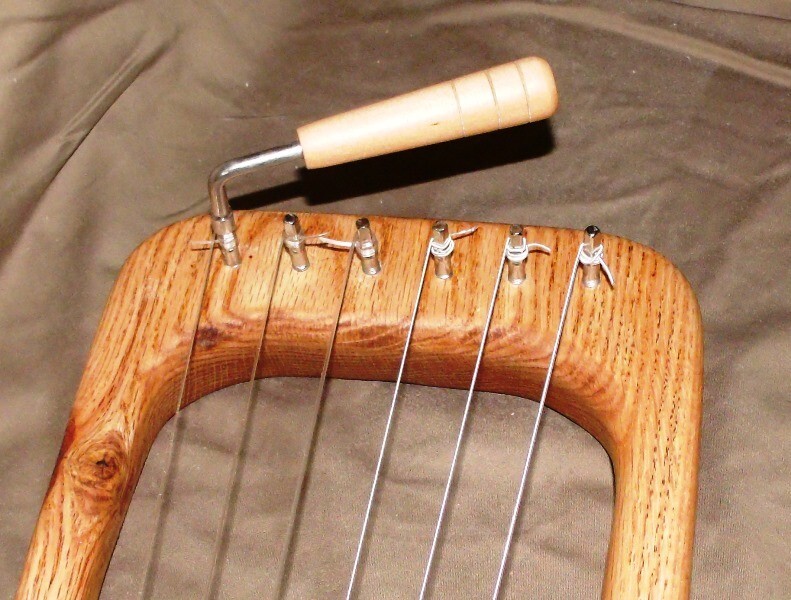 Unique 6 String LIAR Lyre White Oak & Red Oak NR!