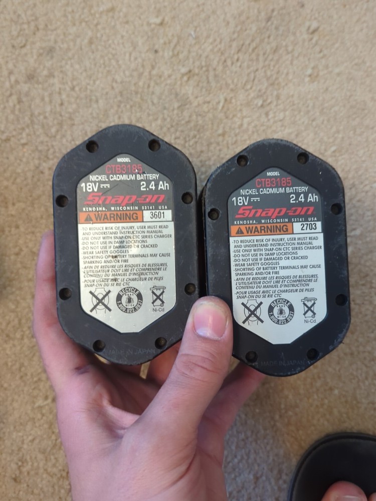 Snap On Tools CT3850 Mobile, 1/2" Impact Driver, Light Combo Kit