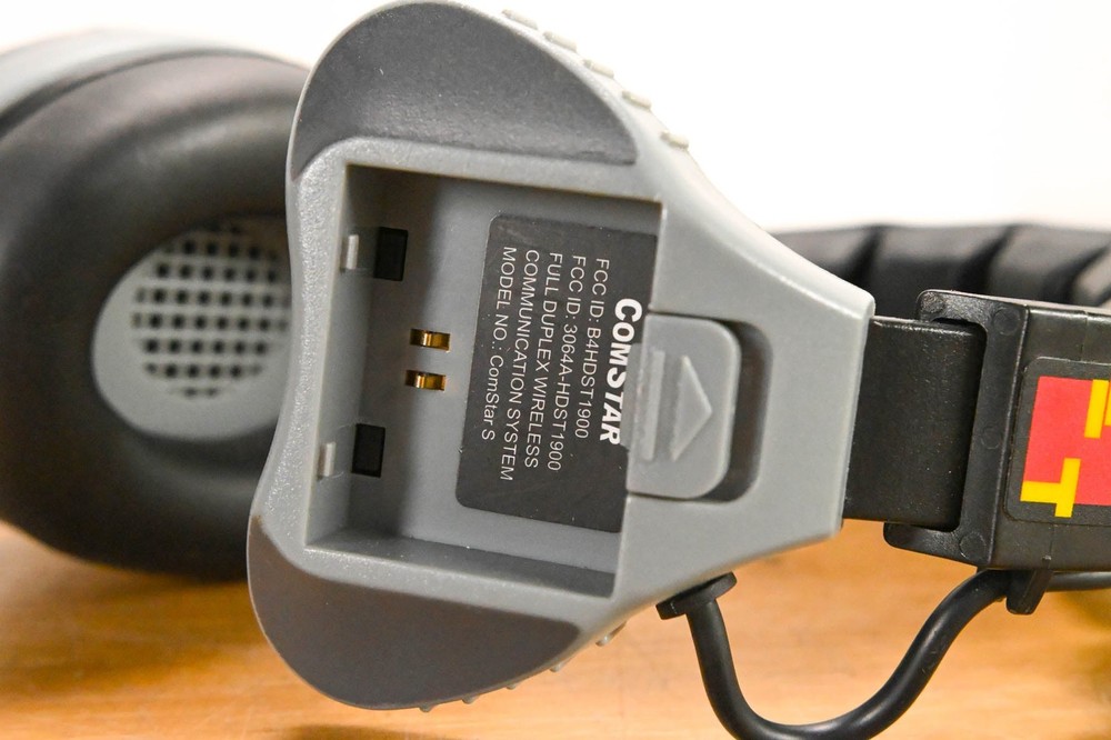 Eartec ComSTAR Single-Ear Full Duplex Wireless Headset CG01YM7