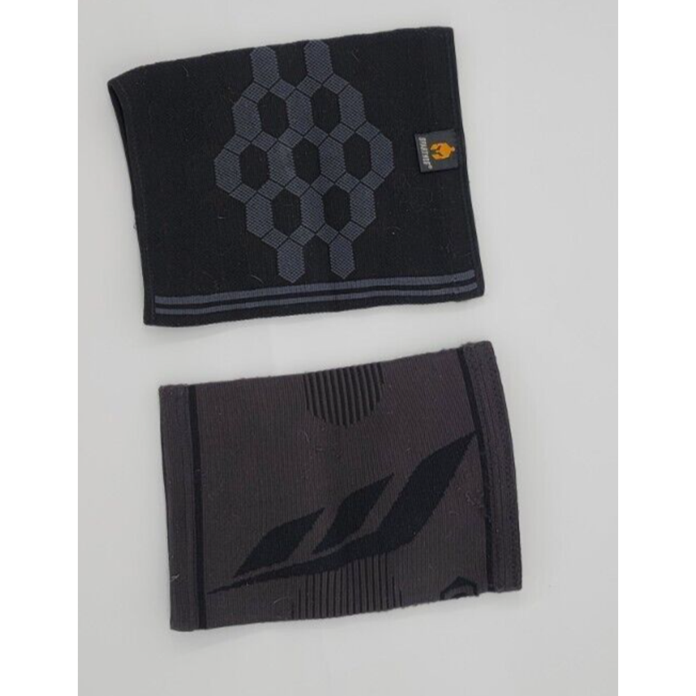 2 Athletic plus knee pads Supports Training