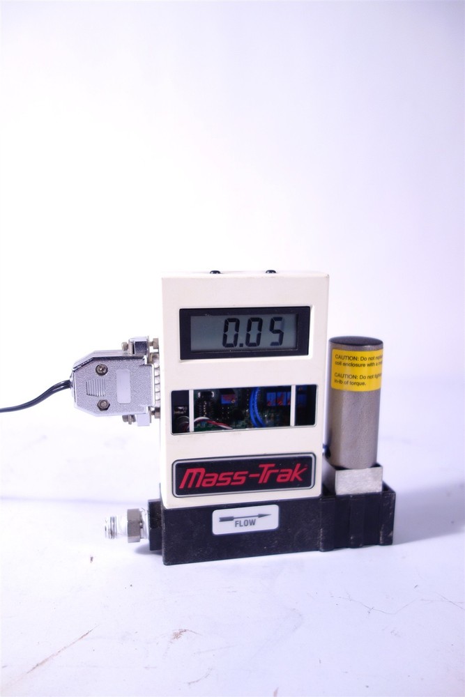 Sierra Smart-Trak 810C-DR-2-V4-S0 CO2 Mass Flow Controller + Power Supply