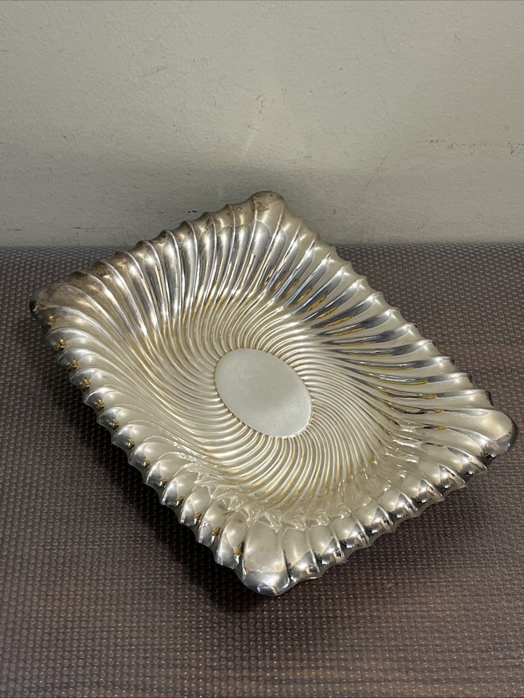 Vintage WILLIAM ADAMS Silver Plate Rectangular Footed Serving Dish 11”x 8.5”