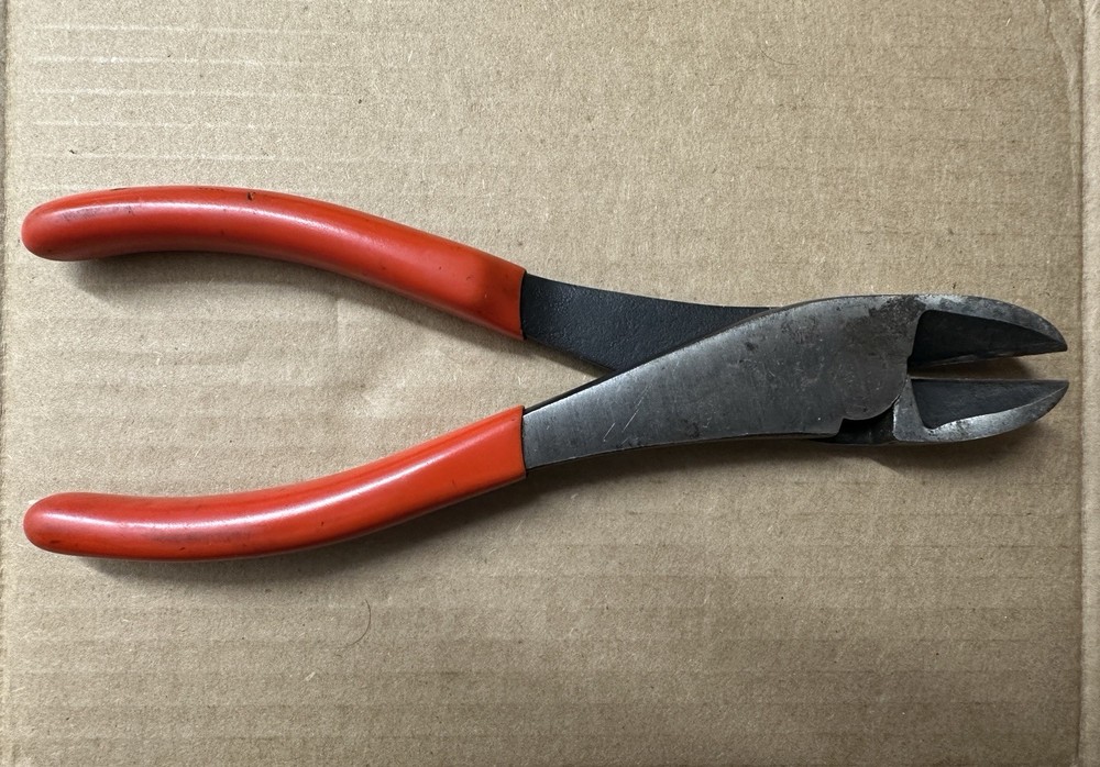 Snap On Tools 388ACP 8" High Leverage Diagonal Cutter Made USA Red Handle