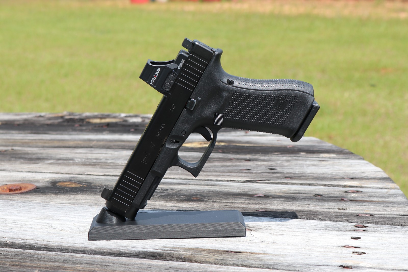 Universal Pistol Display Stand