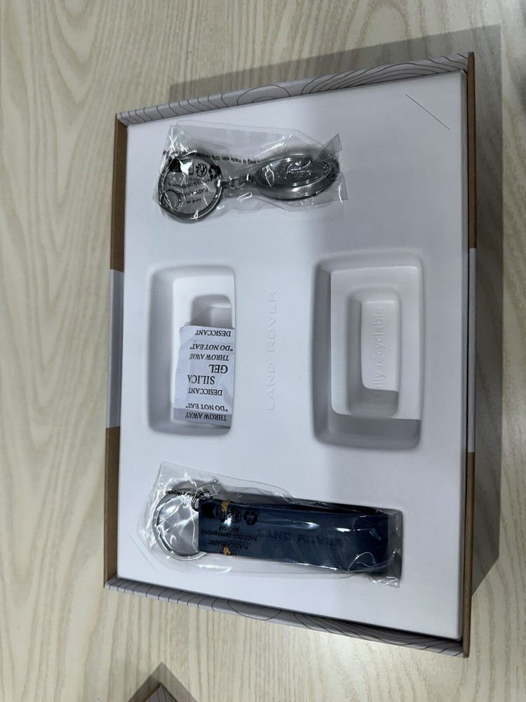 Land Rover Keychains