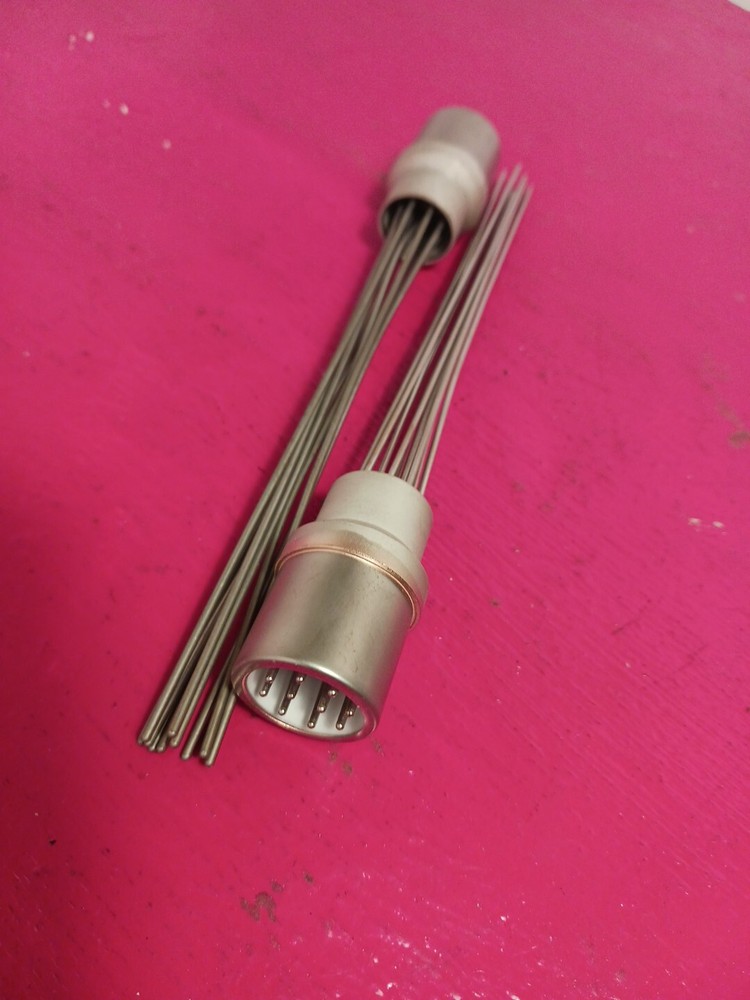 (1) 10-Pin High-Current Electrical Feedthrough High Vacuum 10 Wire