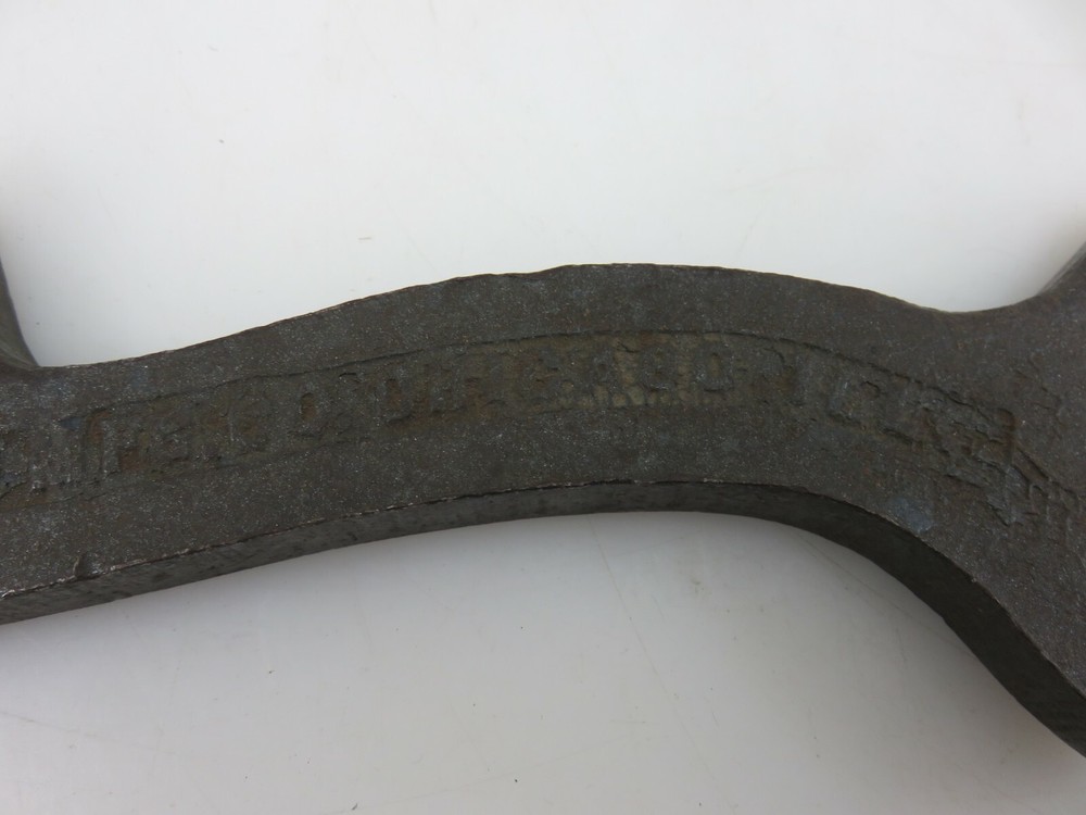 Dreis & Krump Pipe Fitter's Wrench