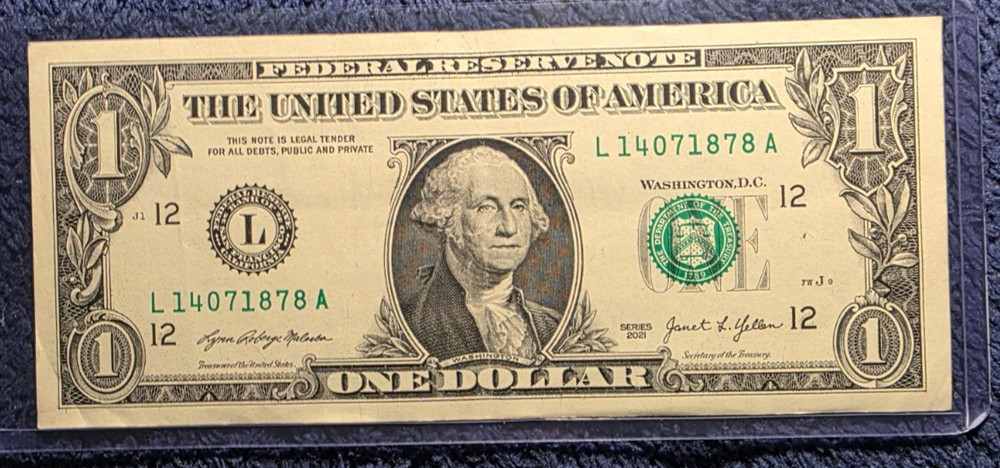 Ink Error One Dollar Bill & Serial Number Error CW2005