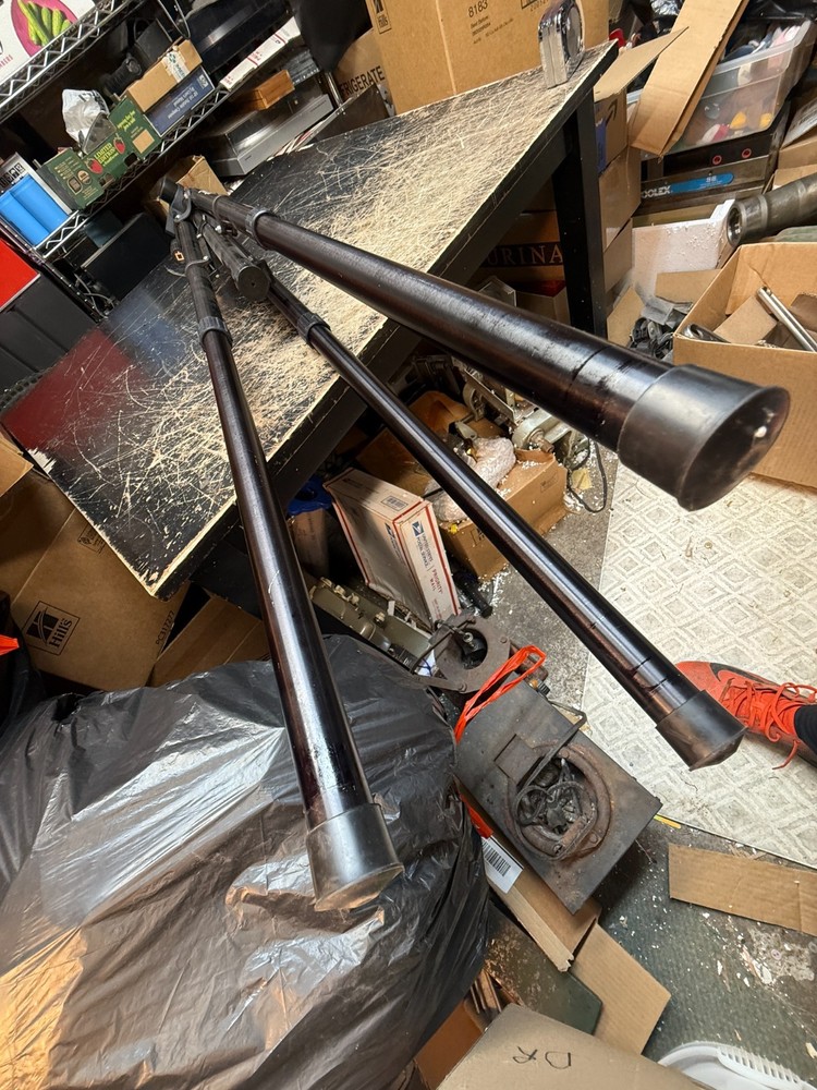 Quick Set 5-95818-6B Tripod