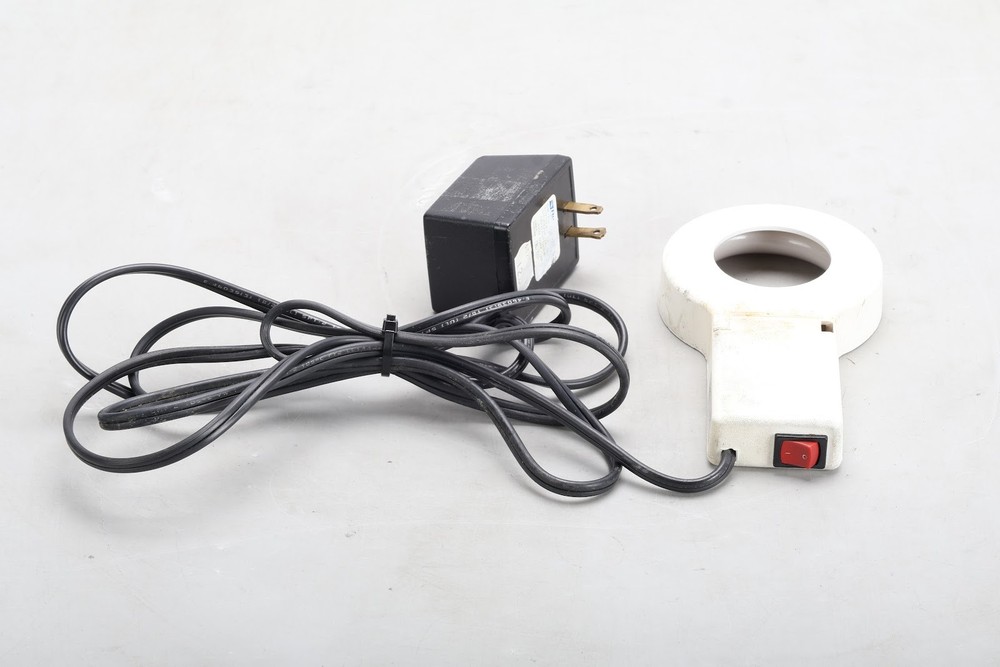 Stocker & Yale Model 9 Lite Mite Circular Illuminator With Power Supply - Fair