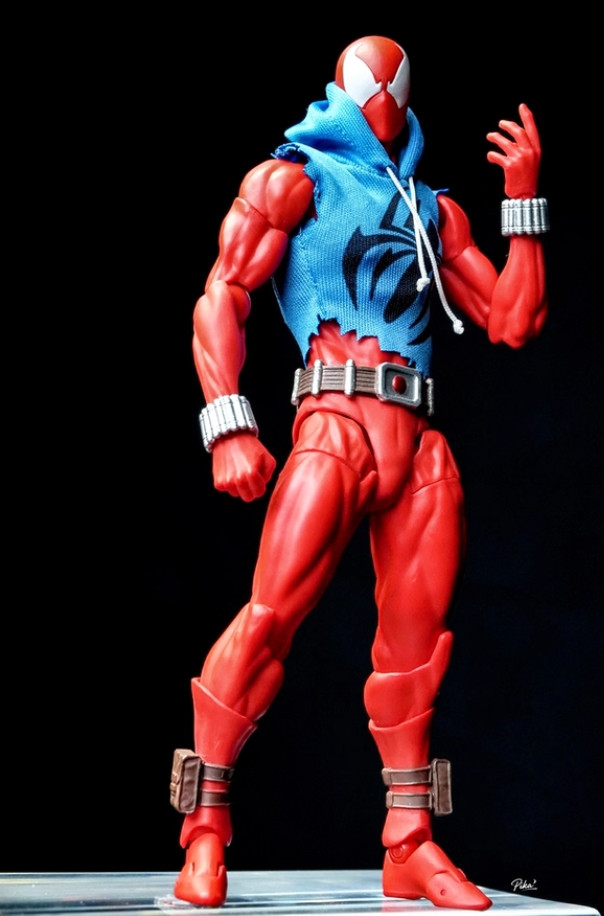 In Stock Mess Toys Spider-Man Scarlet Hero Blue Cloth Battle Suit Action Figure