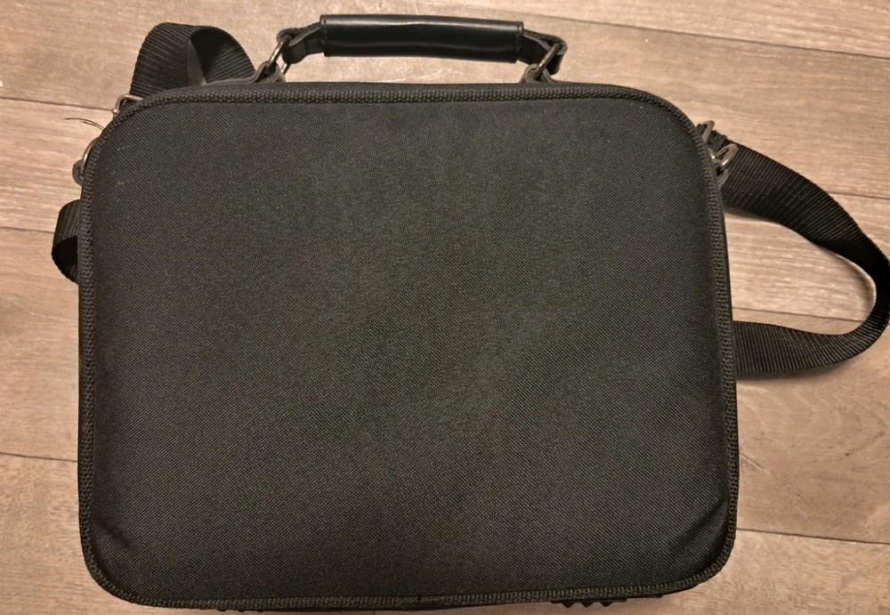 Carring Case For BenQ Projector Pre-Owned,