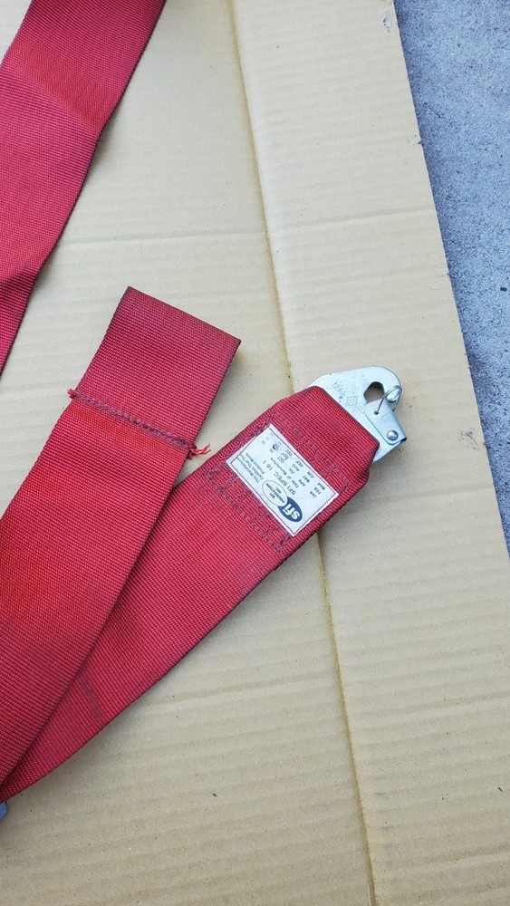 Simpson 5 point Camlock harness, Red