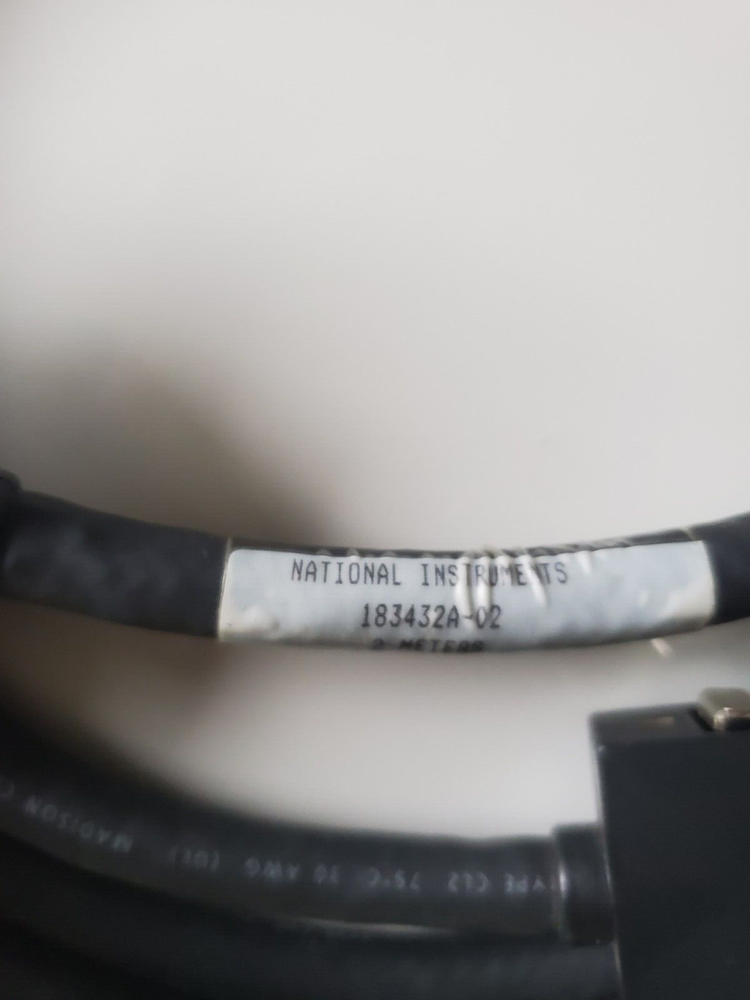 National Instruments- CABLE 183432A-02, 2 Meters